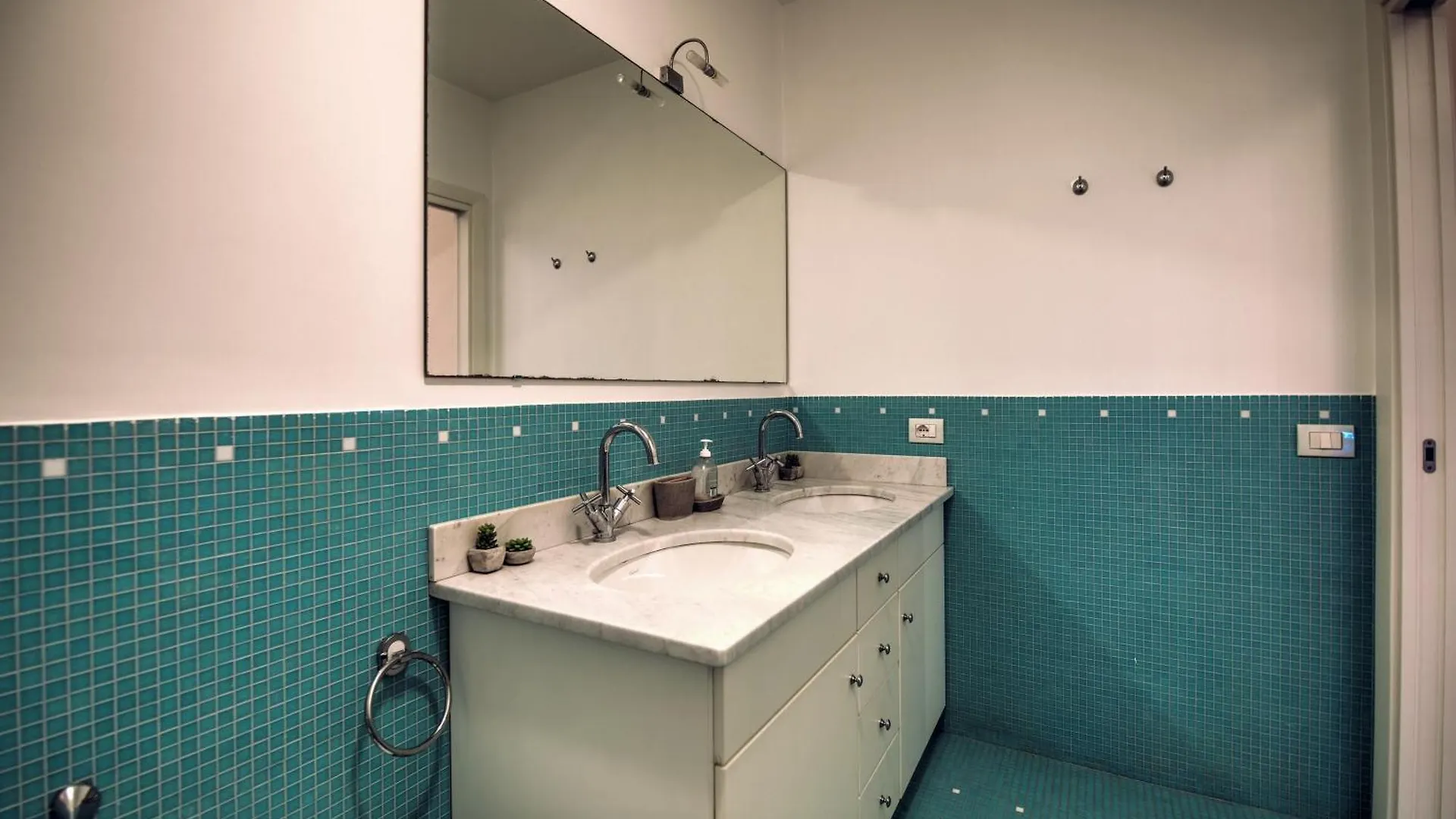 Villa Lucia Riviera Dei Fiori Pool - Happy Rentals San Remo